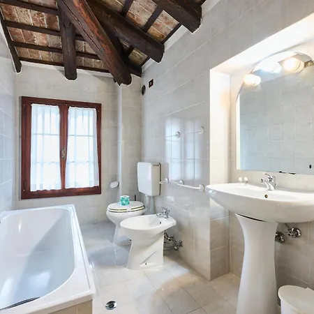 Conti Formentini Guest house 4*
