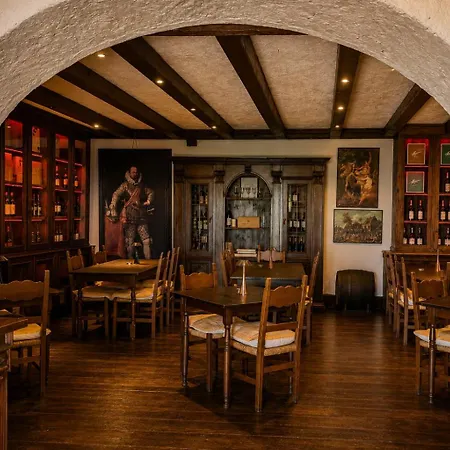 Conti Formentini 4*